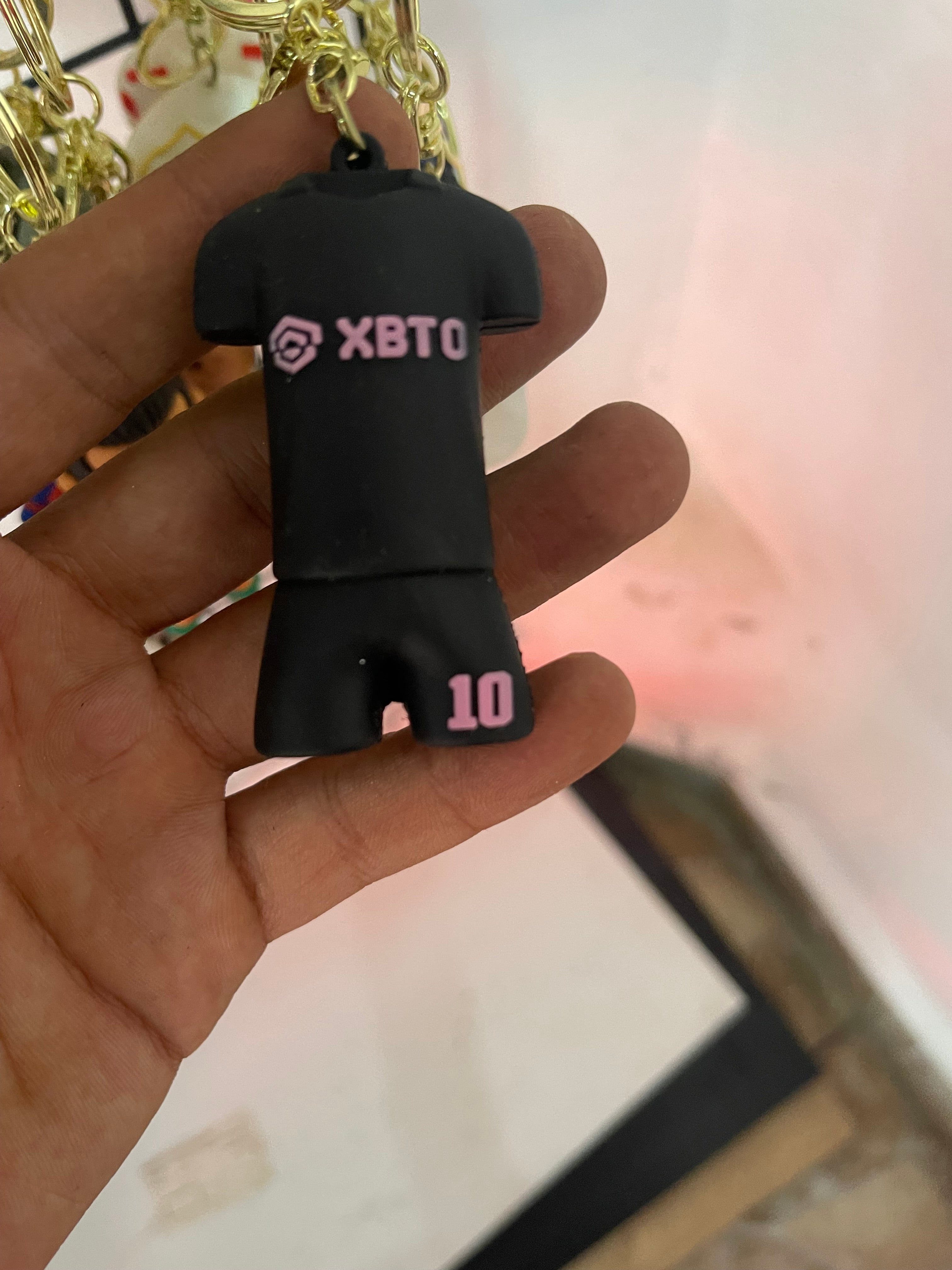 XBTO 10  keychain